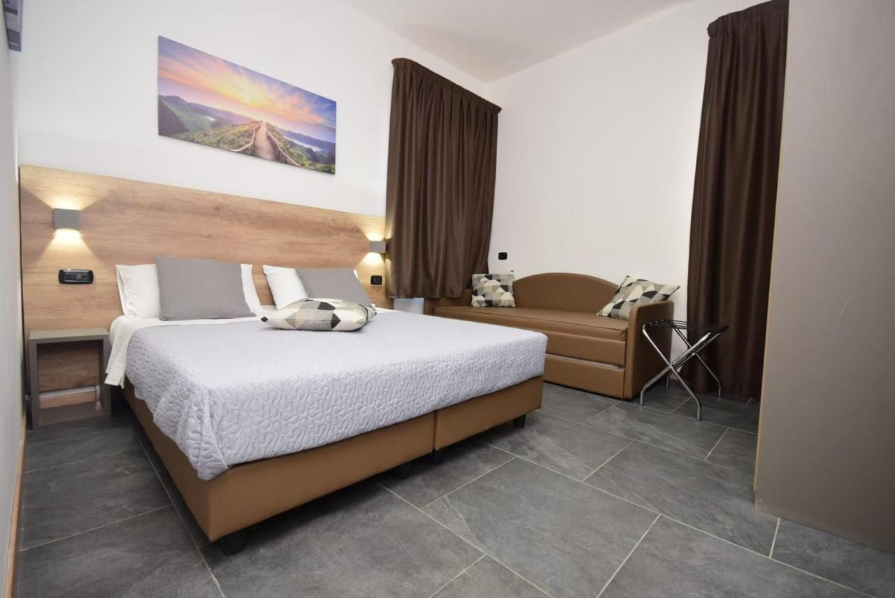 Classic Quadruple Room,1293259000:JPEG