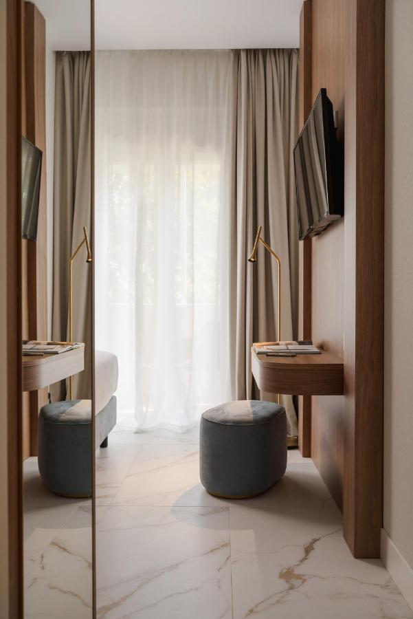 Deluxe Room,1411220753:JPEG