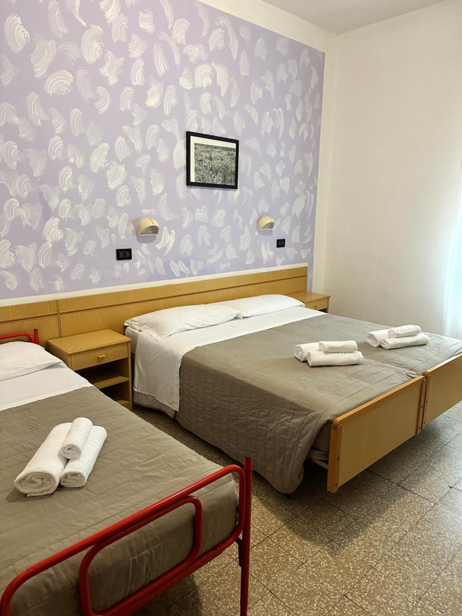 Standard Triple Room,1563477472:JPEG