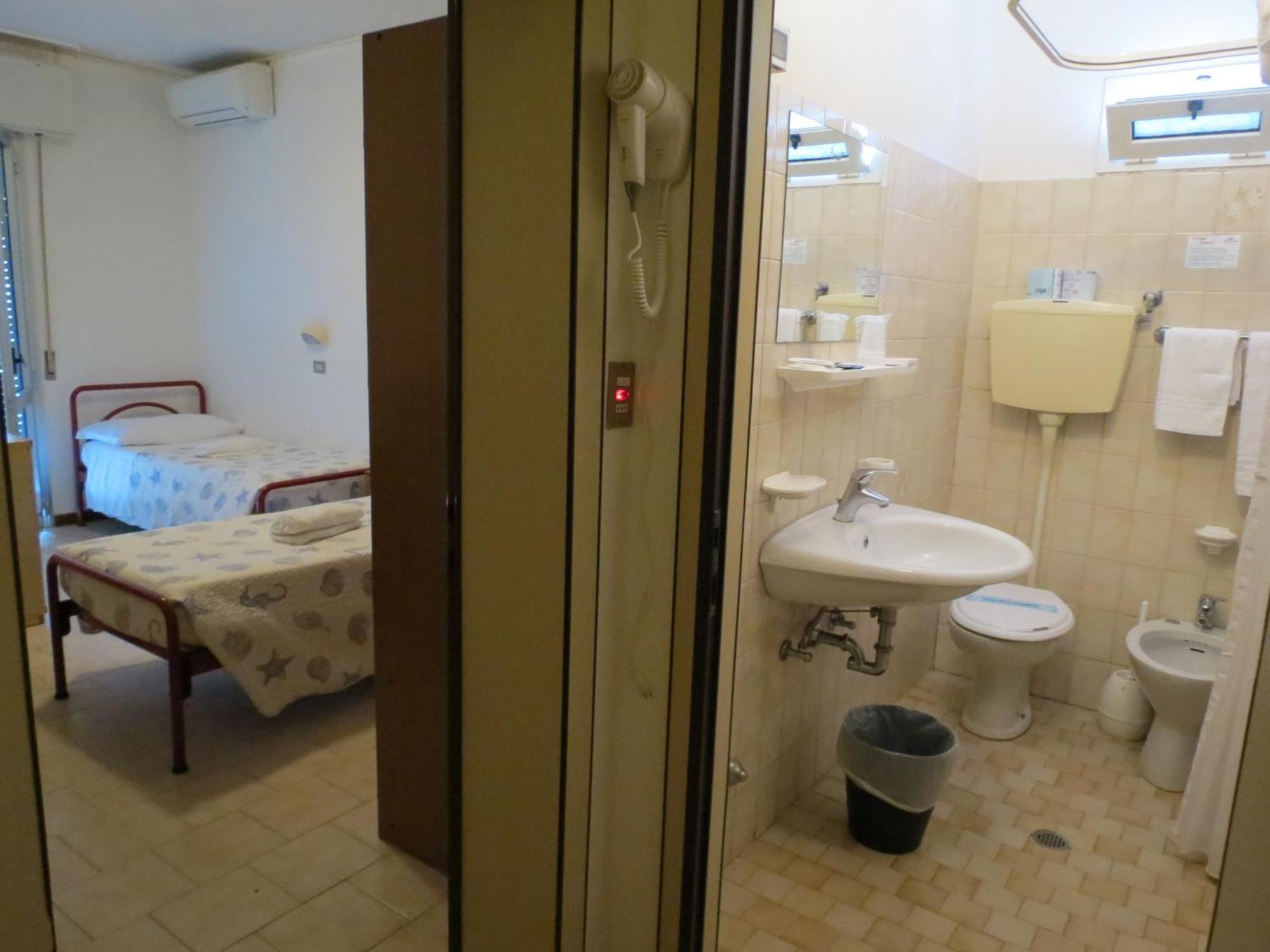 Economy Double or Twin Room