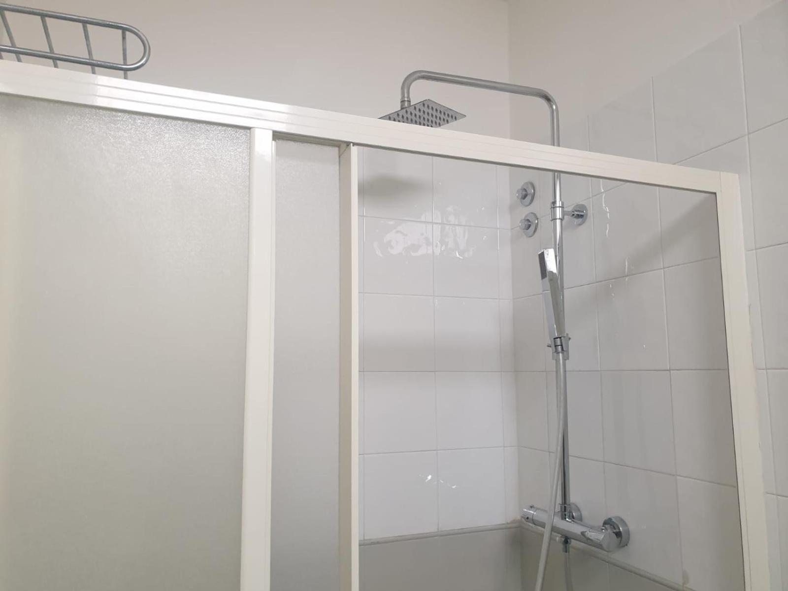 Double or Twin Room Shower