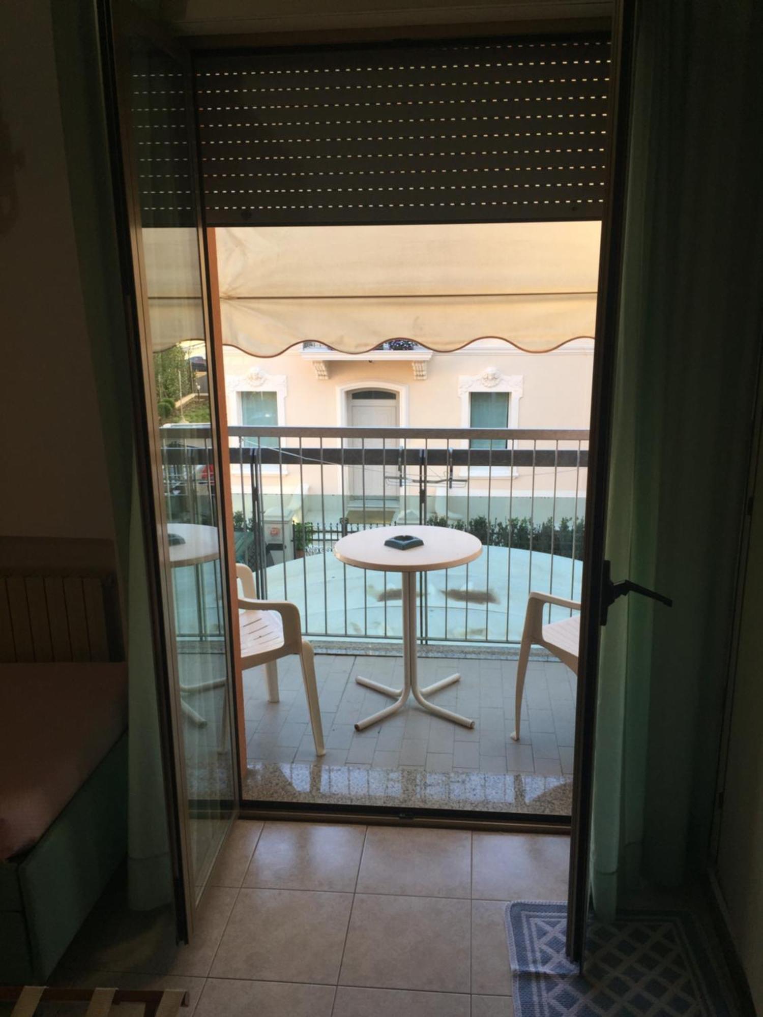 Single Room Balcony