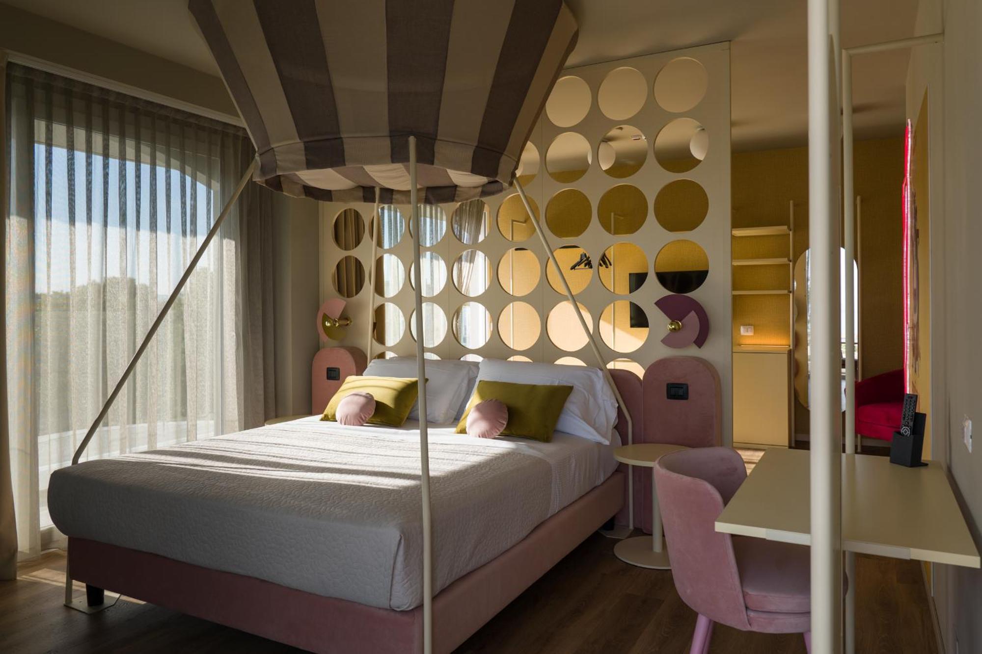 King Suite Sea View