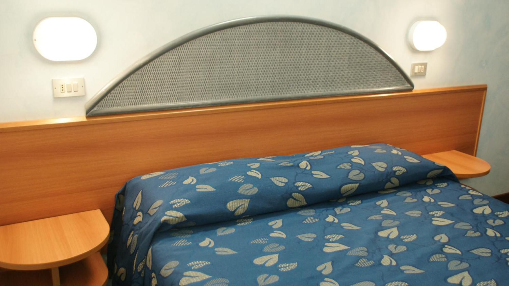 Single Room Private Bathroom