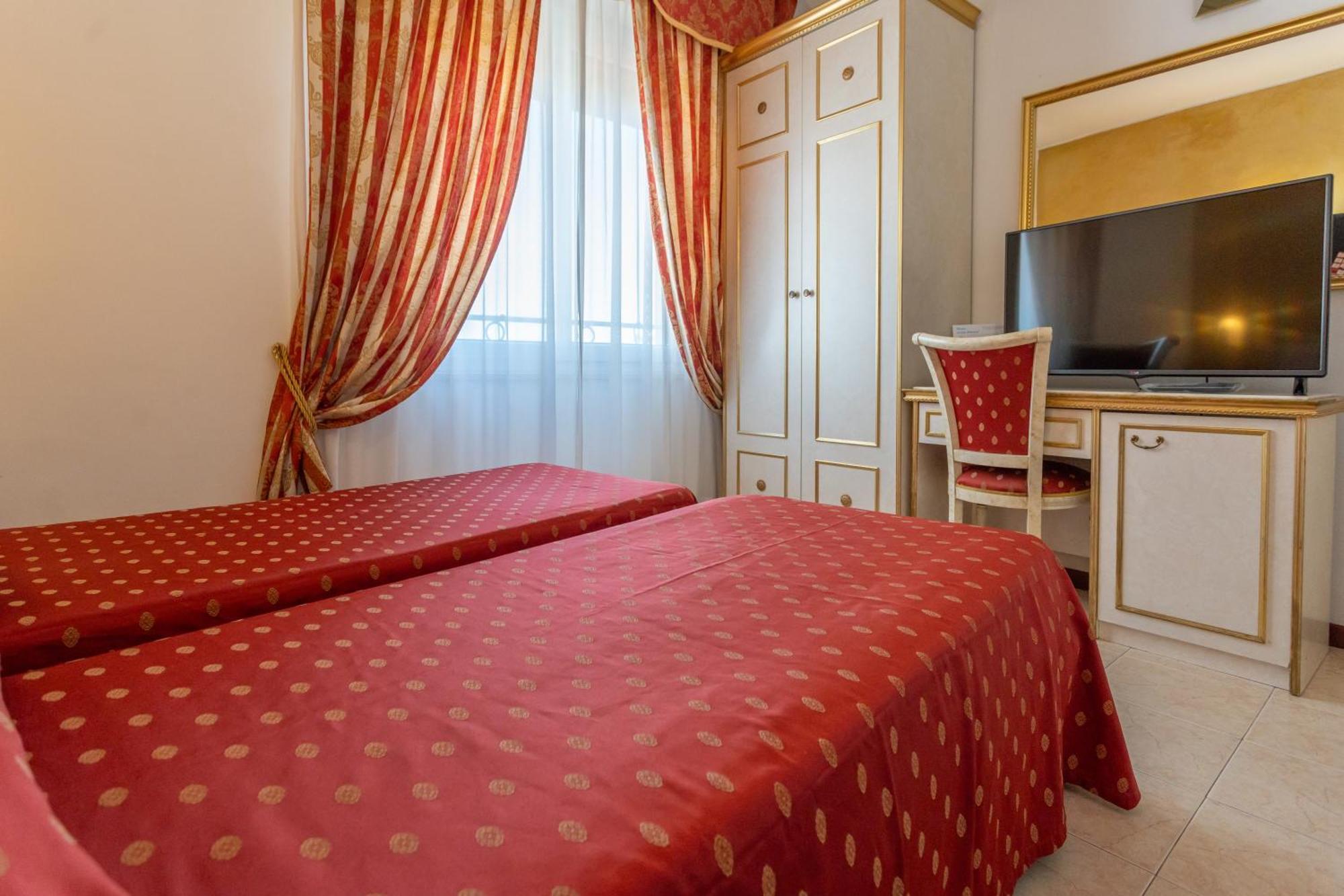 Standard Double or Twin Room Balcony,1730000928:JPEG