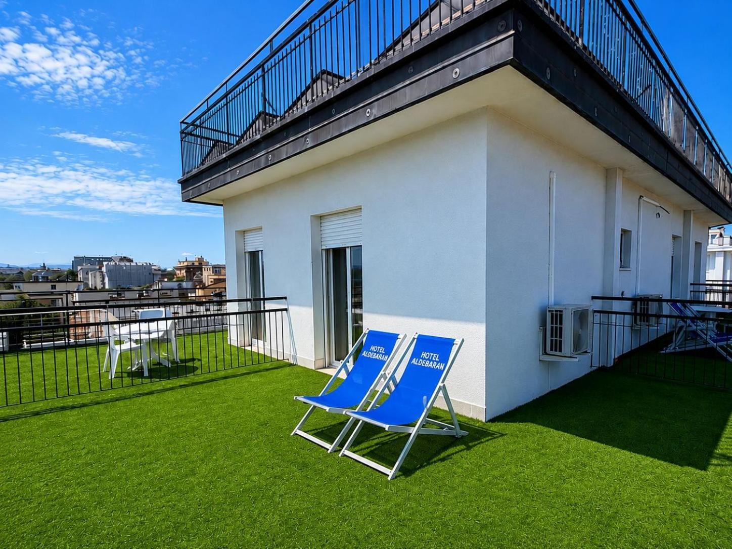 Family Suite Balcony