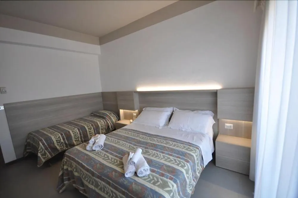 Hotel Alhambra-1