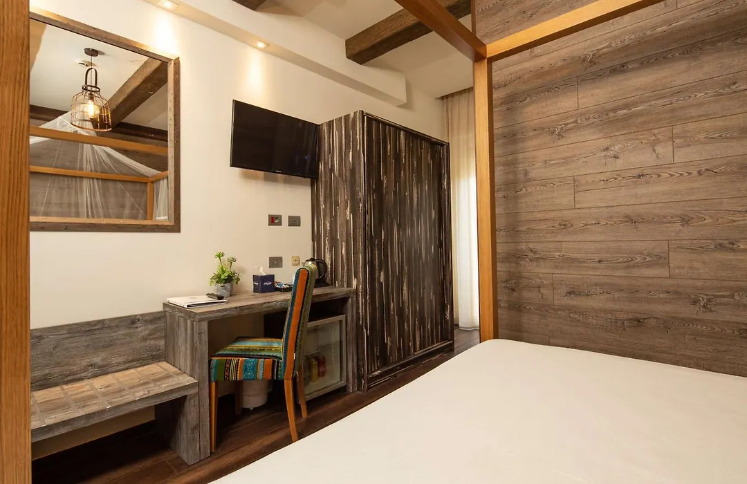 Best Western Maison B Hotel-1