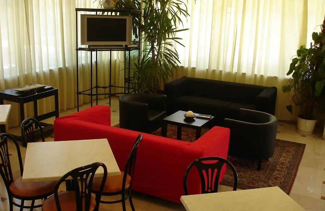 Hotel Madrid-1