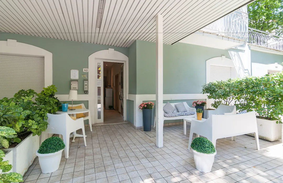 Riviera Residence-1
