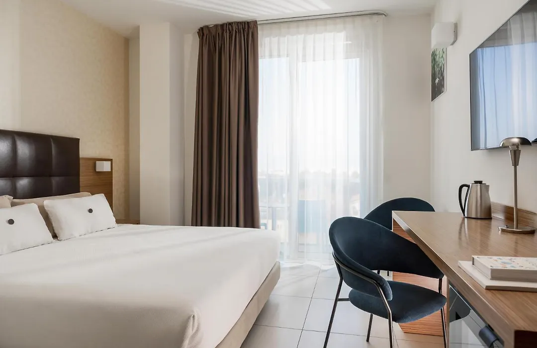 Aqua Hotel-1