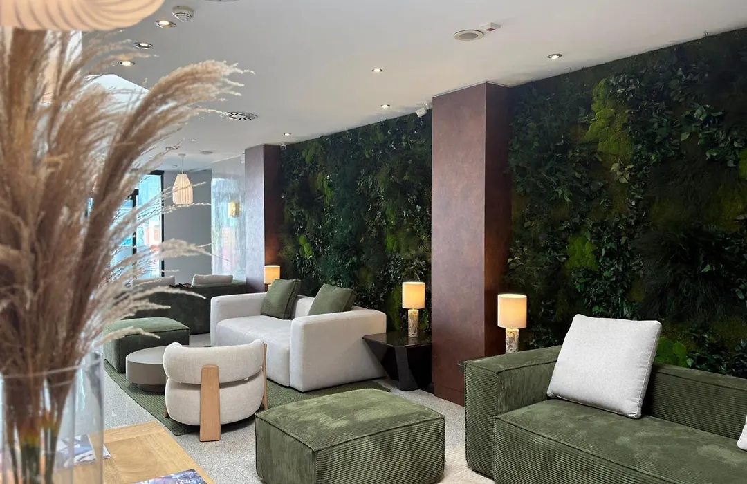 Hotel Junior By Oasigroup Hotels-1