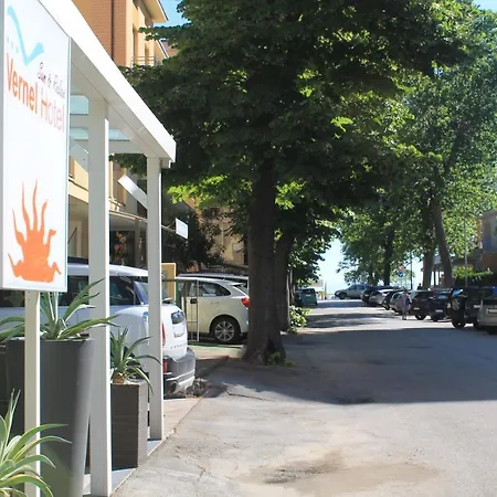 Hotel Vernel-2