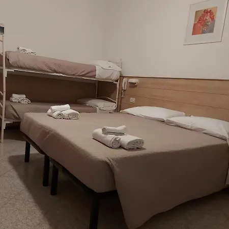 Hotel Brezza-3
