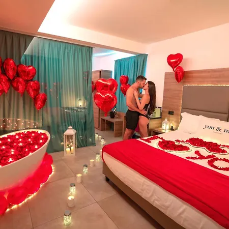 You & Me Beach Hotel - Adults Friendly-2