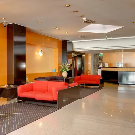 Hotel Junior By Oasigroup Hotels-2