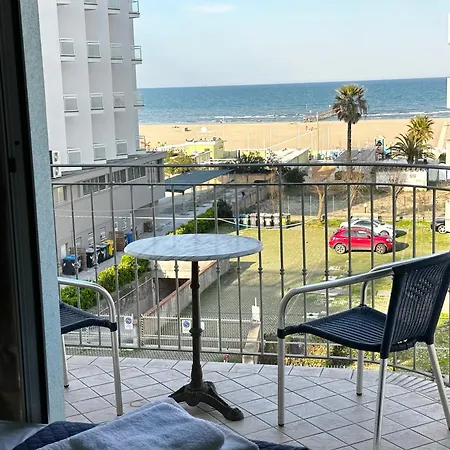 Hotel Blue Moon-2