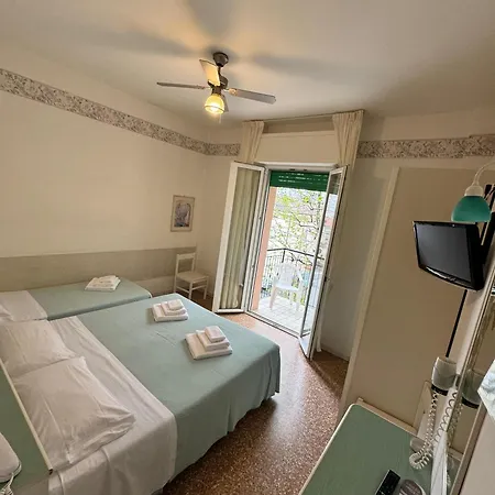 Hotel Urania Nuova Gestione-3