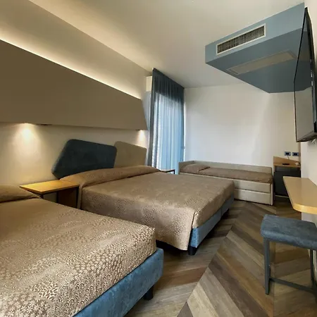 Color Hotel Rimini-3