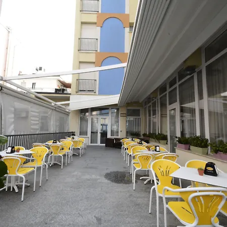 Hotel Corona-2