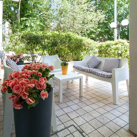 Riviera Residence-3