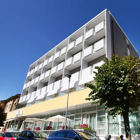 Hotel Boom-3