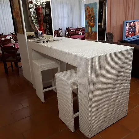 Hotel Emanuela-3