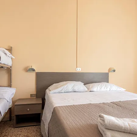 Hotel Britta-2
