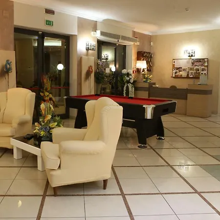 Hotel Busignani-3